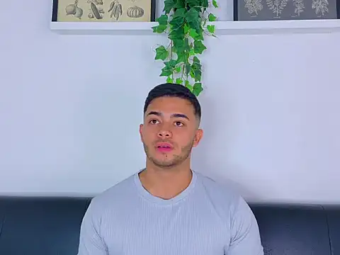 TylerWest_ – Live XXX-chat