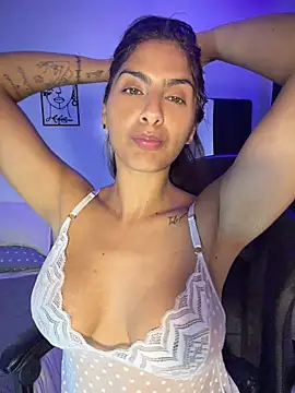 Chicachocolate01 - Show tits + blowjob 🔥