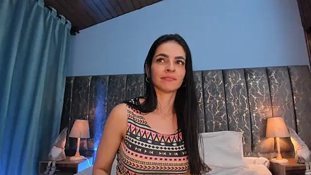 Samantha_Velle - Bit my lip looking at you