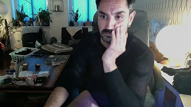Chatroom XXX en direct de tomz0819