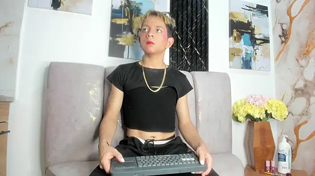 Chatroom XXX en direct de LITTLE_BABY2026
