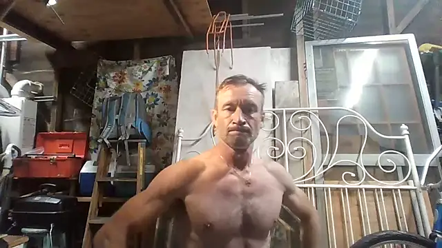 Chat XXX en directo de KINGSPARKY79