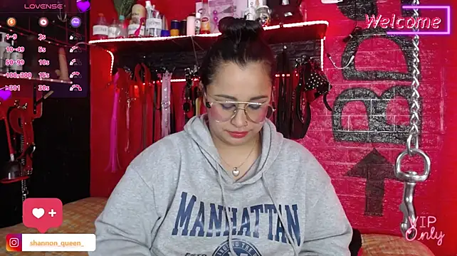 Dark_empire_BDSM - hot wax on my tits 🕯️🔥