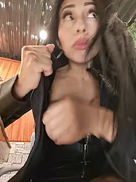 IsabellitaVIP's Live XXX Chat