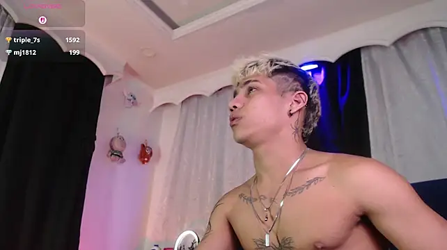 Sexys_Boys_Hot1's Live XXX Chat