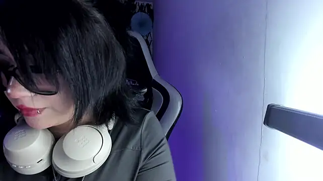 Kitty_Gang - Rub my pussy until it's very wet 🥵💦