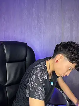 แชท XXX สดของ ian_mathias_