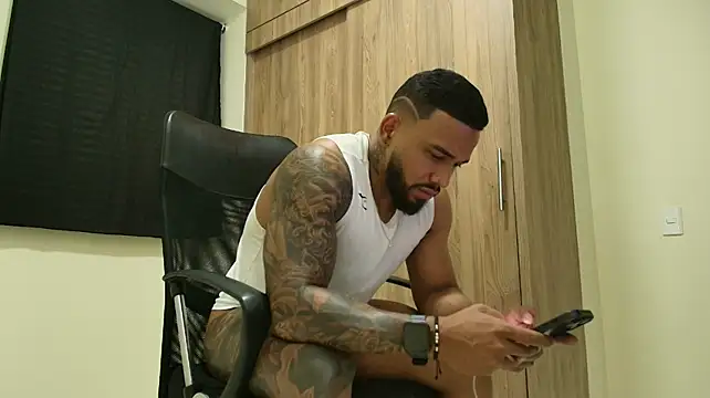 Chat XXX Live bruno_miller_