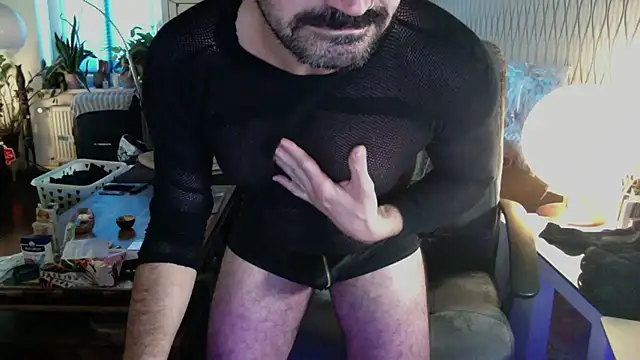 tomz0819 라이브 XXX 채팅