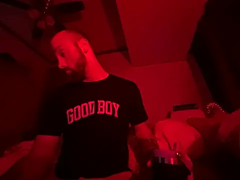OGmailKnows' Live XXX Chat