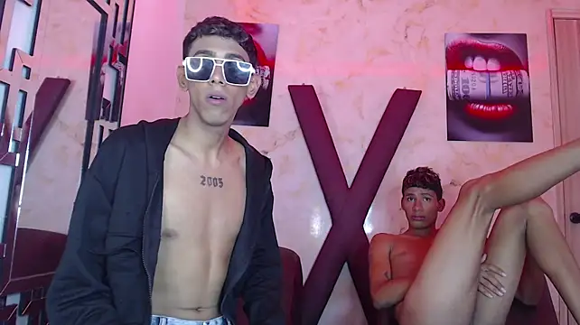 دردشة CUTE_BOYS2026 الجنسية المباشرة