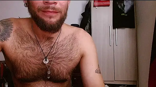 DominanThewolff Chat XXX live