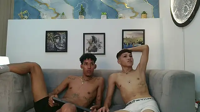 PRETTY_LOVERX live XXX chat