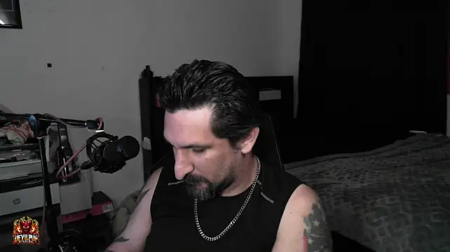 DevilPup75_ Live XXX-Chat