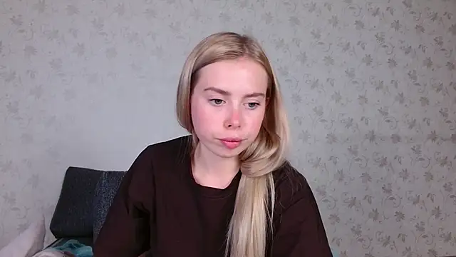 sofiaa_here: онлайн-секс-чат