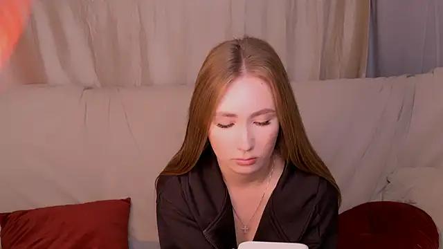Chat XXX en directo de EllyColins