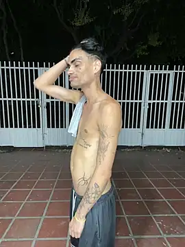 Limitless_boy Adlı Modelin Canlı XXX Sohbeti