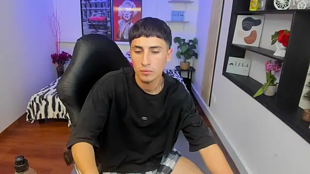 Chat +18 de Benji23_ ao vivo