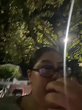 צ'אט XXX בשידור חי של Mia_Carters