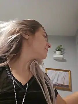 ScarletsWeb Chat XXX live