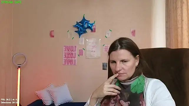 Mirabelle_Velvet's Live XXX Chat