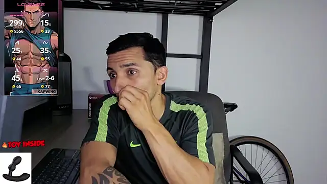 XXX chat uživo modela Marck_Muscle