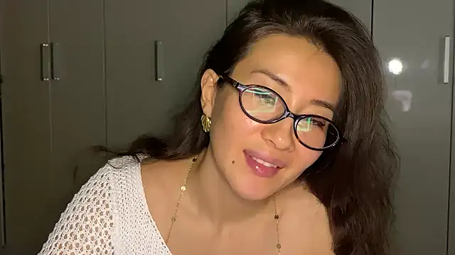 แชท XXX สดของ Kivoora