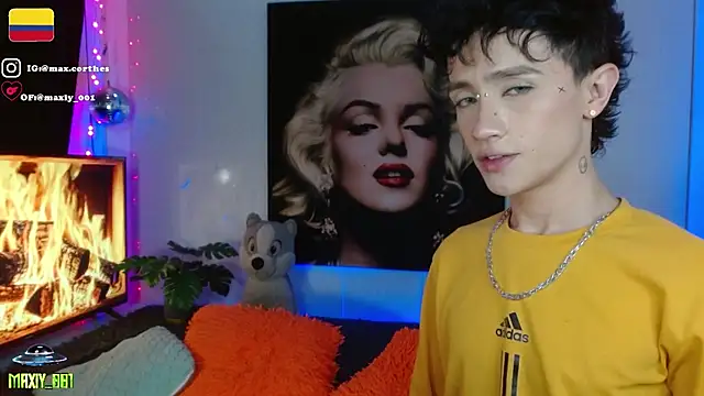 maxiy_001's Live XXX Chat