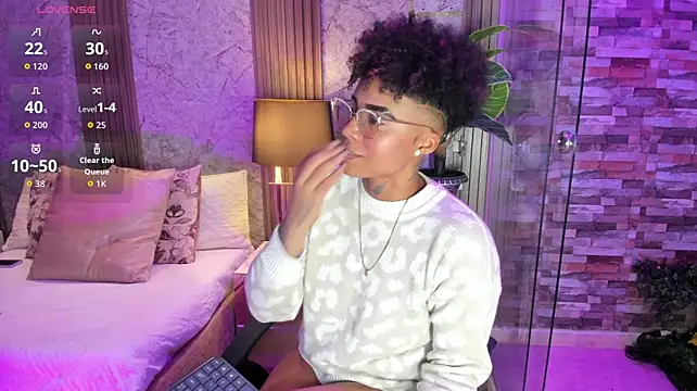 Chat XXX ao vivo de LuciaWallace