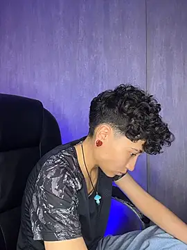 ian_mathias_ Chat XXX live