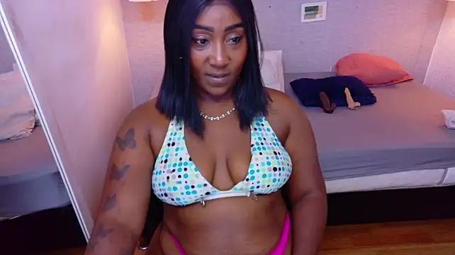 Czat XXX na żywo – kiara_evanss