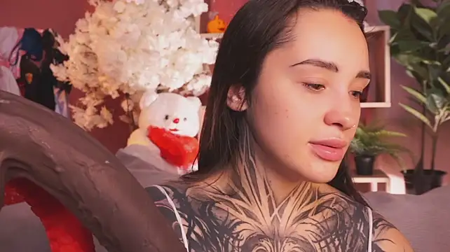 Chat +18 de EvaCanton ao vivo