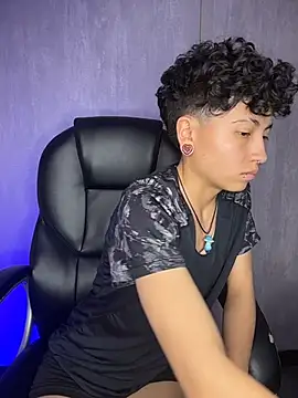 Czat XXX na żywo – ian_mathias_