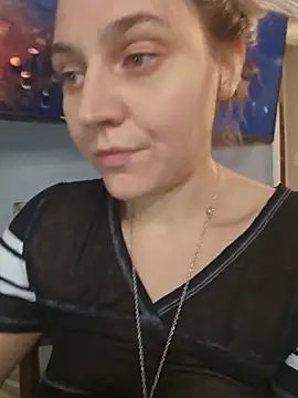 ScarletsWeb Adlı Modelin Canlı XXX Sohbeti