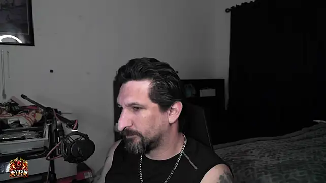 DevilPup75_n Live XXX chat