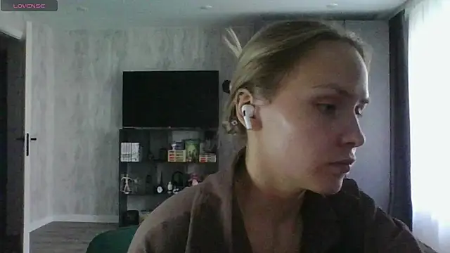 Chat +18 de Annie_Cohn ao vivo
