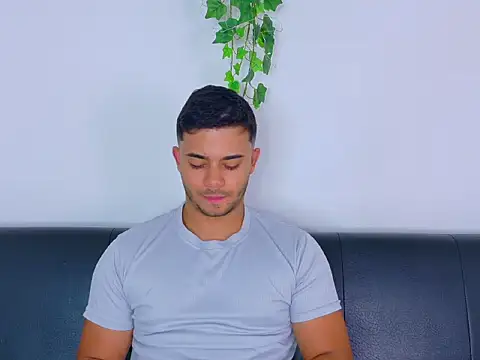 TylerWest_ Chat XXX live