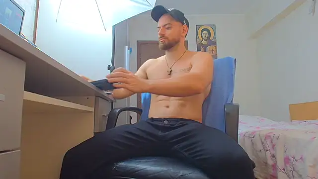 Ryanstone_: онлайн-секс-чат