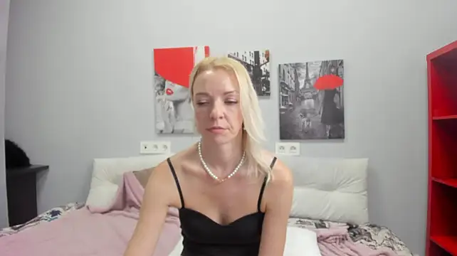 Brightly_Heizer - show my boobs