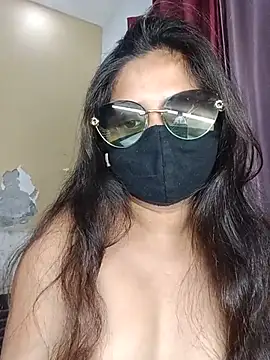 Chat +18 de Ruhi_07 ao vivo