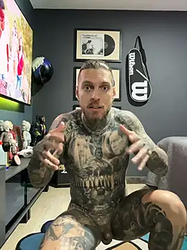 ThomasHells Live XXX Chat