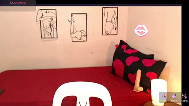 AmberMoorets XXX чат на живо