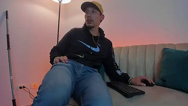 Czat XXX na żywo – Valentino_Boss_