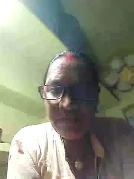HotLoomaraj29