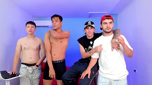 Czat XXX na żywo – Spaceboyss18