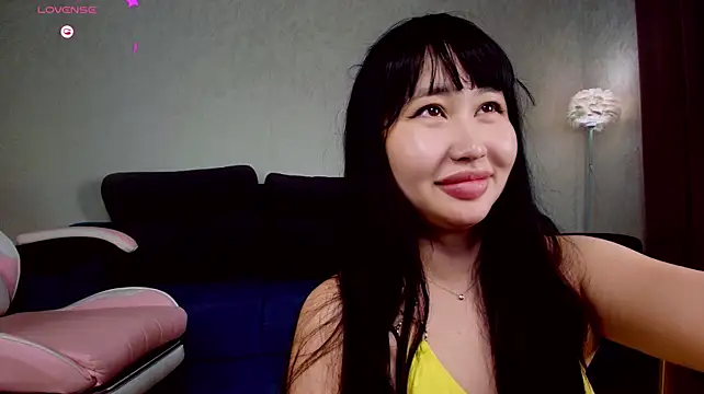 Chat +18 de frozensakura ao vivo