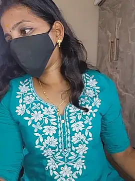 Chat +18 de Tamil_Lovely_Cindrellaa ao vivo