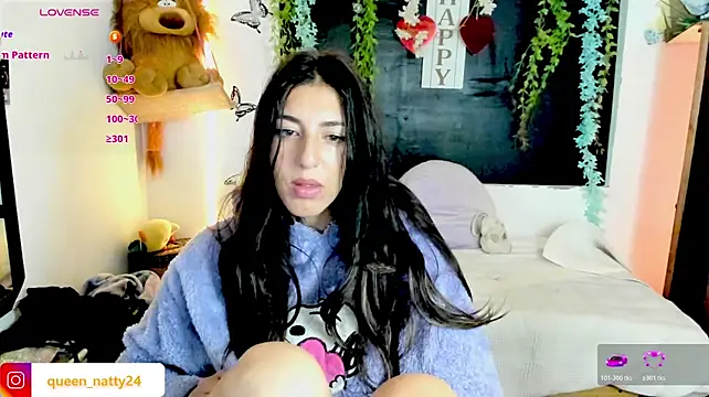 Chat +18 de queen-natty ao vivo