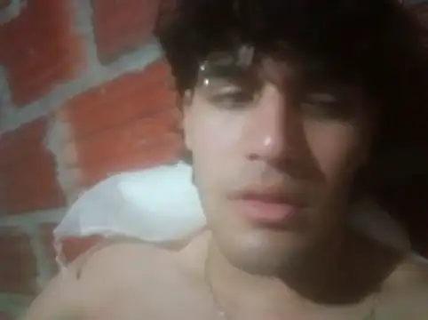 צ'אט XXX בשידור חי של DARECK21