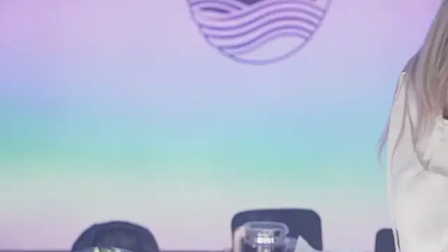 Sw-001のライブXXXチャット